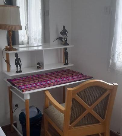 1 Chambre Pour 2 Personnes "Chez L'Habitant" Maison Possede Un Petit Chien Quincy-Voisins Εξωτερικό φωτογραφία