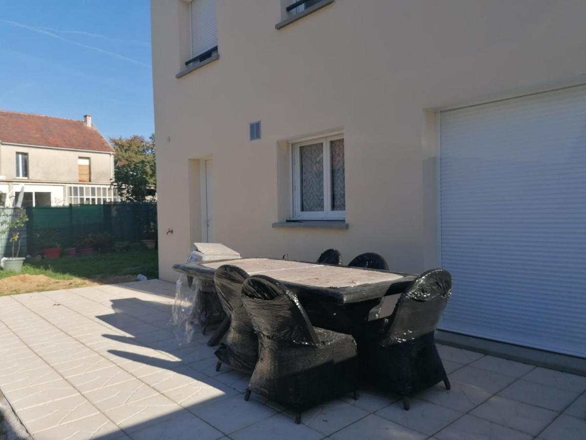 1 Chambre Pour 2 Personnes "Chez L'Habitant" Maison Possede Un Petit Chien Quincy-Voisins Εξωτερικό φωτογραφία